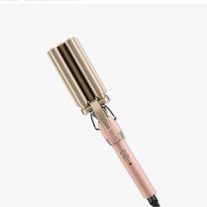 Double Ceramic - Triple Barrel Waver  - Conair